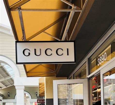 gucci livermore outlet.